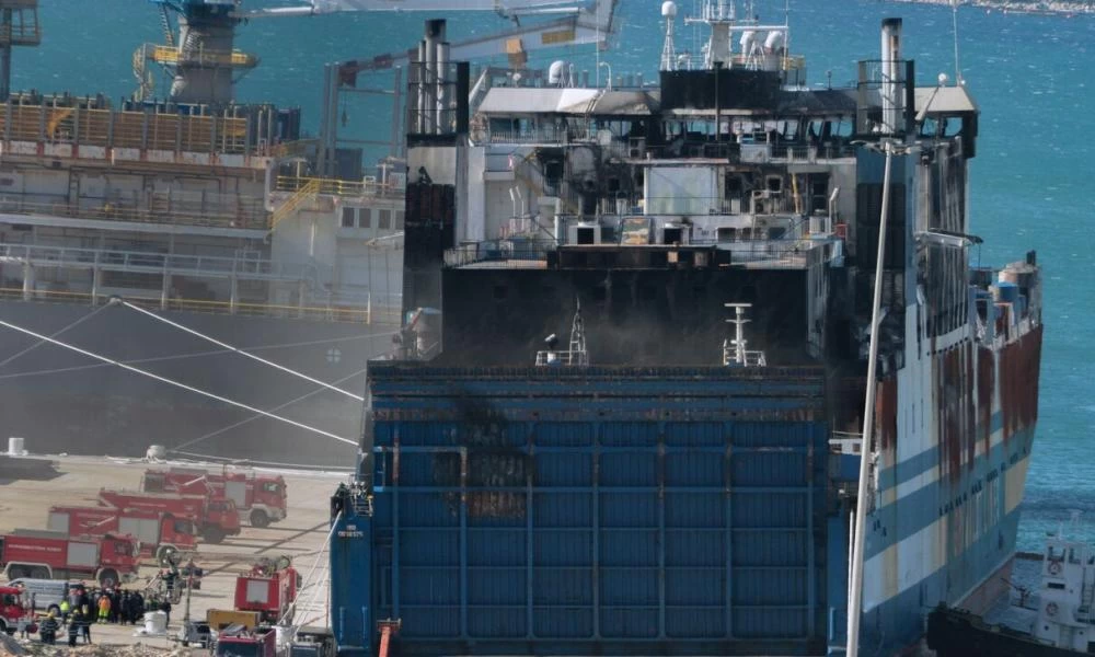Euroferry Olympia: Σορός εντοπίστηκε μέσα σε φορτηγό - Συνεχίζονται οι έρευνες